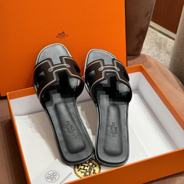 DDMode New embroider slipper Leather Black Full Handmade