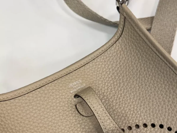 DDMode Hermès Mini Evelyne Togo Turtledove grey Silver Hardware 16cm Full Handmade Phw
