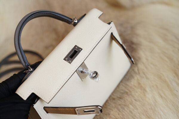 DDMode Hermes 8L Beton / Chai / Etain Epsom Mini Kelly 19CM Silver Hardware