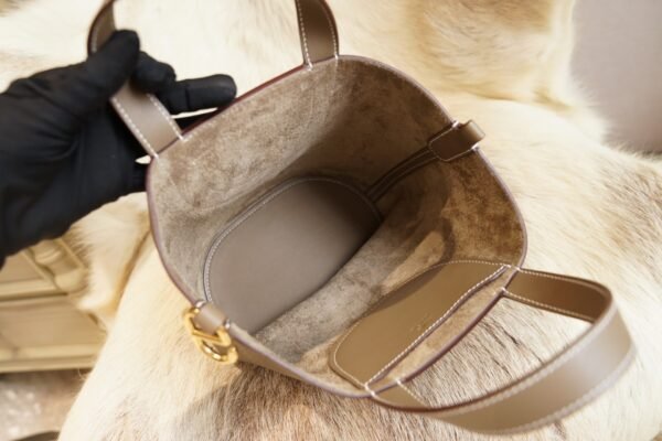 DDMode Wechat Hermes In The Loop Pouch CK18 Etoupe Clemence Gold Hardware