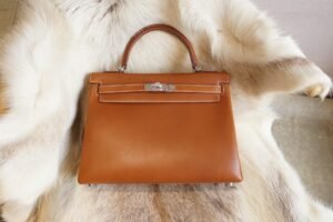 DDMode Wechat Hermes Smooth Barenia Kelly Retourne 32CM 34 Fauve Silver Hardware