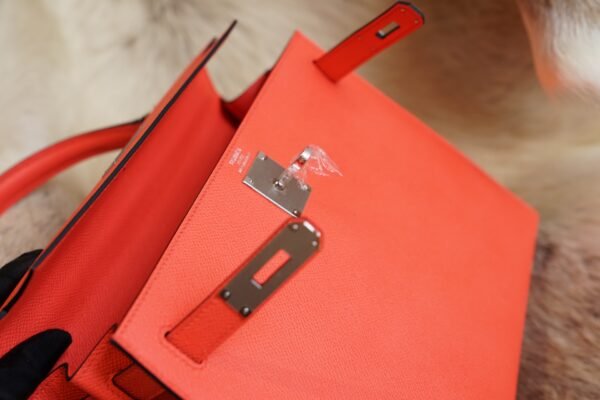 DDMode Whatsapp Hermes Kelly Sellier 28CM 0E Rose Texas Epsom Silver Hardware