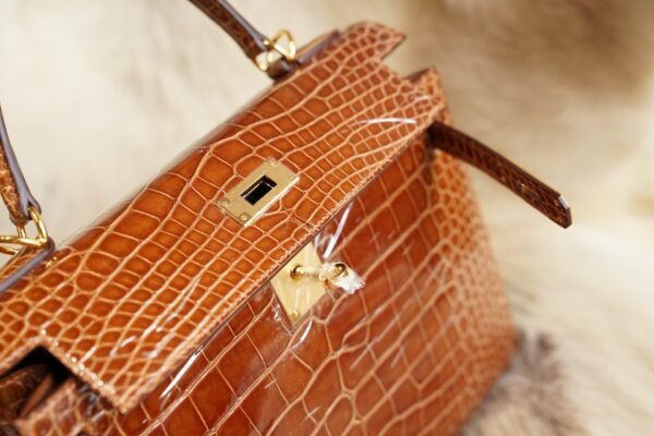 DDMode Wechat Hermes 33 Miel Shiny Crocodile Kelly Sellier 28CM Gold Hardware