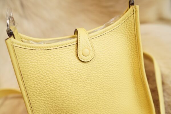 DDMode Factory Hermes 0Y Lemoncello Clemence Evelyne Mini 17CM Silver Hardware