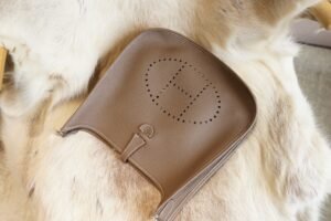 DDMode Wechat Hermes CK18 Etoupe Evelyne 29CM TC Leather Silver Hardware