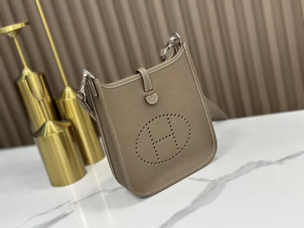 DDMode Hermès Mini Evelyne Togo Etoupe Grey Silver Hardware 16cm Full Handmade Phw