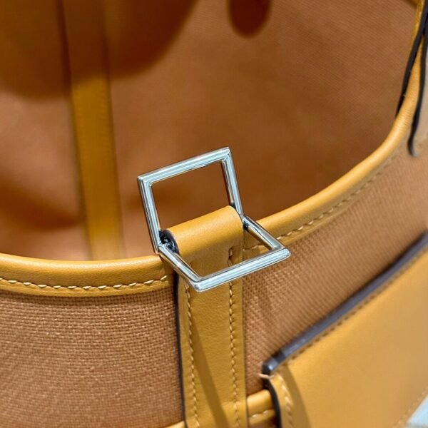 Hermes Picotin 18CM Cargo 2S Sesame Canvas/Clememce Leather Silver Hardware