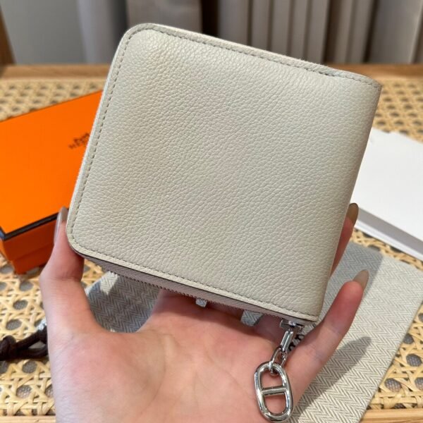 Hermes Chaine Dancre Wallet 8L Beton Evercolor Leather Silver Hardware