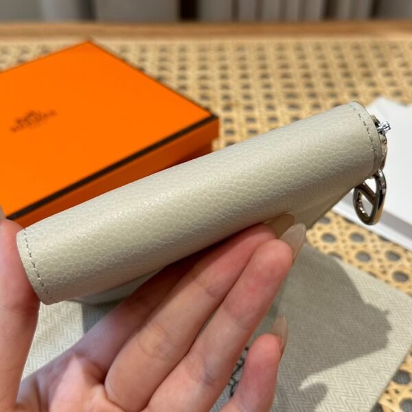 Hermes Chaine Dancre Wallet 8L Beton Evercolor Leather Silver Hardware