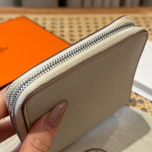 Hermes Chaine Dancre Wallet 8L Beton Evercolor Leather Silver Hardware