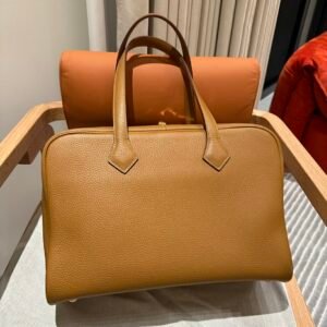 Hermes Victoria Light Briefcase 2S Sesame Togo Leather Gold Hardware