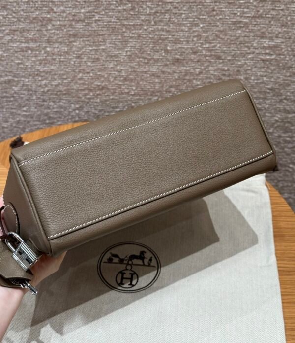 Hermes CK18 Etoupe Kelly Messenger All Handmade Evercolor Gold Hardware