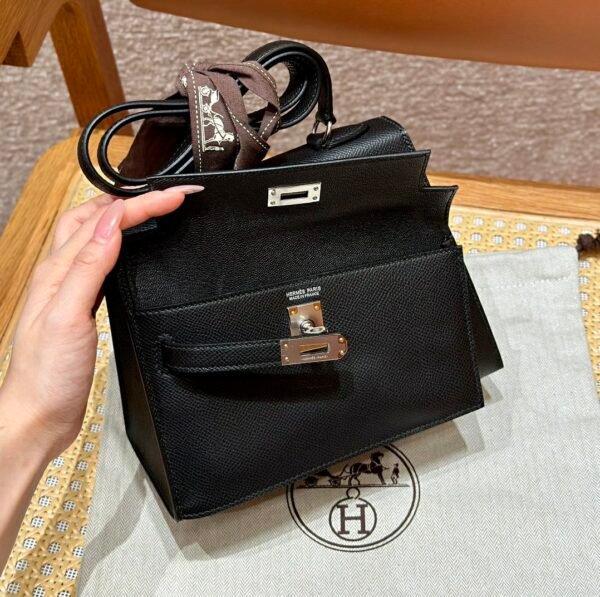 Hermes Kelly en Desordre Black Epsom Leather Gold Hardware
