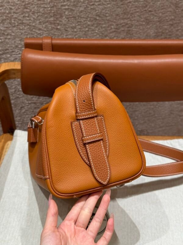 Hermes Nouveau On Body CK37 Gold Evercolor Leather Gold Hardware