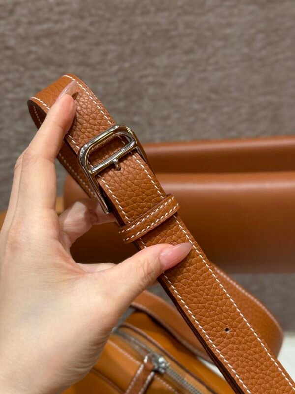 Hermes Nouveau On Body CK37 Gold Evercolor Leather Gold Hardware