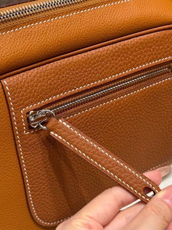 Hermes Nouveau On Body CK37 Gold Evercolor Leather Gold Hardware