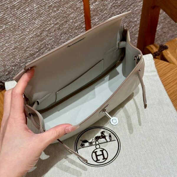 DDMode Whatsapp Hermes Kelly Moove 8L Beton Swift Leather Silver Hardware