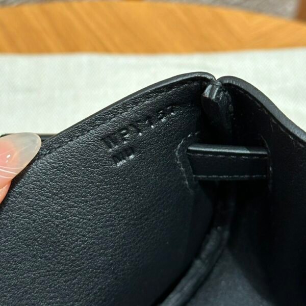 DDMode vs Steven Hermes Kelly Moove CK89 Noir Swift Leather Silver Hardware