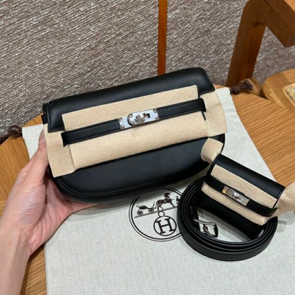 DDMode vs Steven Hermes Kelly Moove CK89 Noir Swift Leather Silver Hardware
