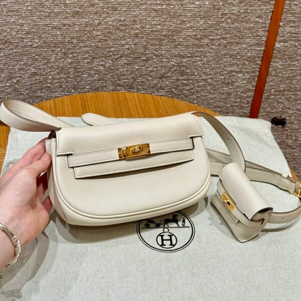 DDMode Reviews Hermes Kelly Moove CK10 Craie Swift Leather Gold Hardware