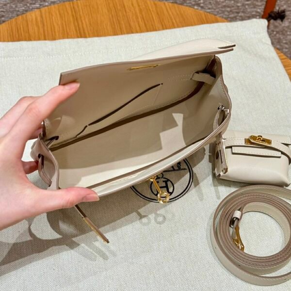 DDMode Reviews Hermes Kelly Moove CK10 Craie Swift Leather Gold Hardware