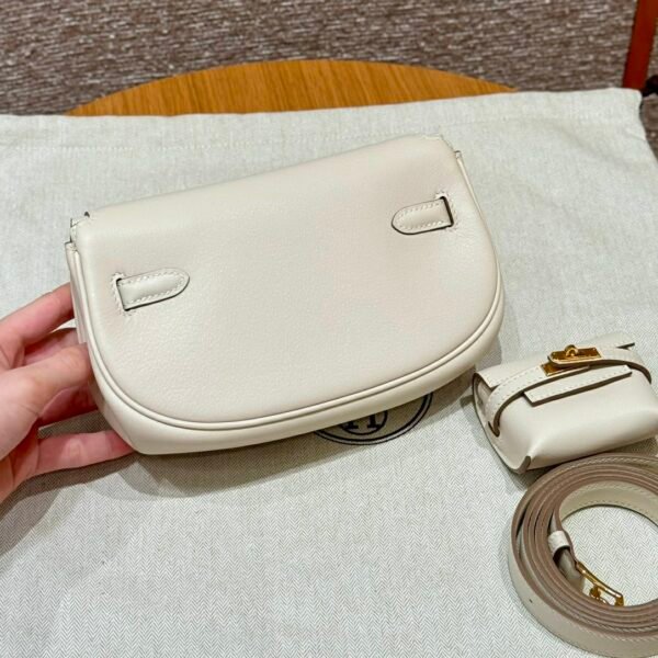 DDMode Reviews Hermes Kelly Moove CK10 Craie Swift Leather Gold Hardware