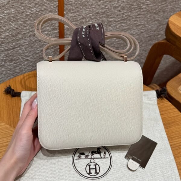 DDMode Hermes Constance 19CM Epsom Leather CK10 Craie Rose / Gold Hardware