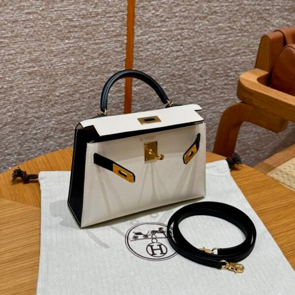 DDMode Hermes Mini Kelly Special Order CK10 Craie / CK89 Black Epsom Leather Gold Hardware
