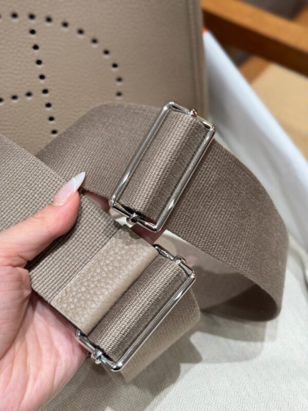 DDMode Hermes Evelyne CK81 Gris Tourerlle 29CM Clememce Leather Silver Hardware