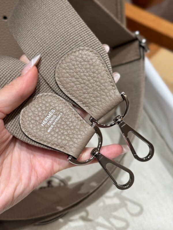 DDMode Hermes Evelyne CK81 Gris Tourerlle 29CM Clememce Leather Silver Hardware