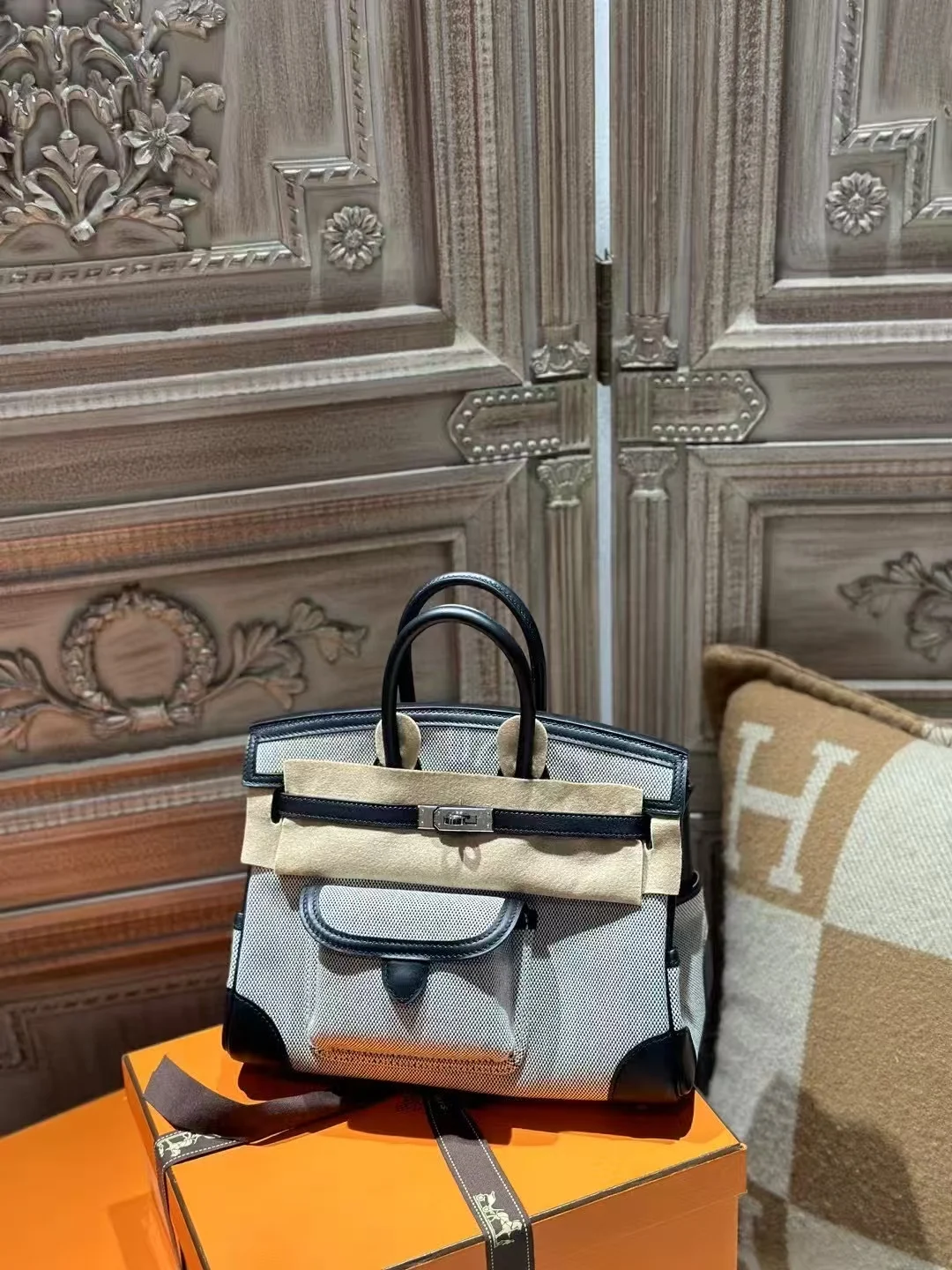 BIRKIN CARGO 35CM BLACK CANVAS AND LEATHER SILVER HARDWARE