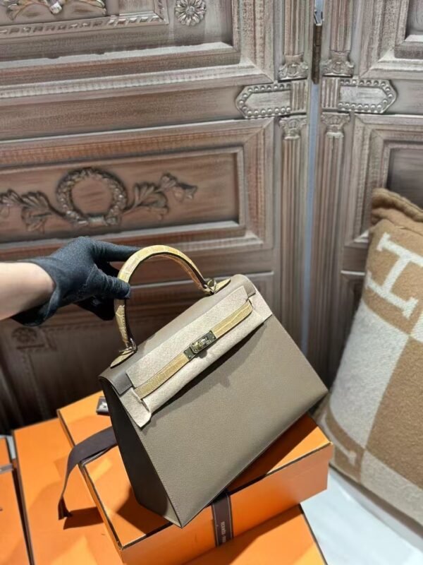DDMode Hermes Kelly Touch 25CM Madame 18 Etoupe / 1i Dust Shiny Crocodile Light GHW Hardware