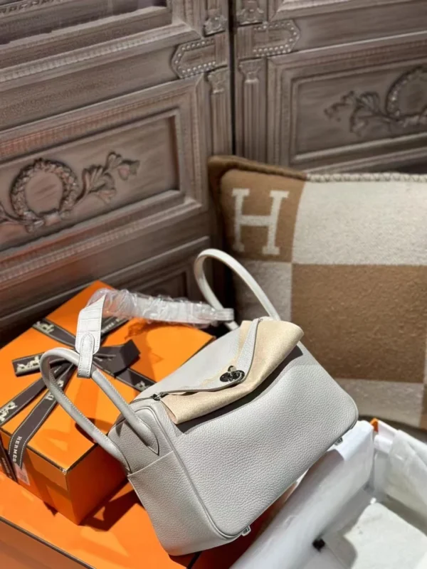 DDMode Hermes Lindy Touch 26CM 8L Beton TC Leather / Matte Crocodile PHW