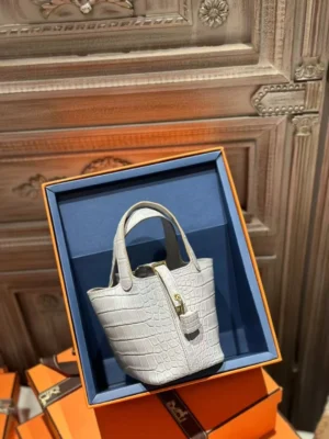 DDMode Hermes Matte Crocodile Leather Picotin Lock 14CM CK80 Gris Pearl PHW