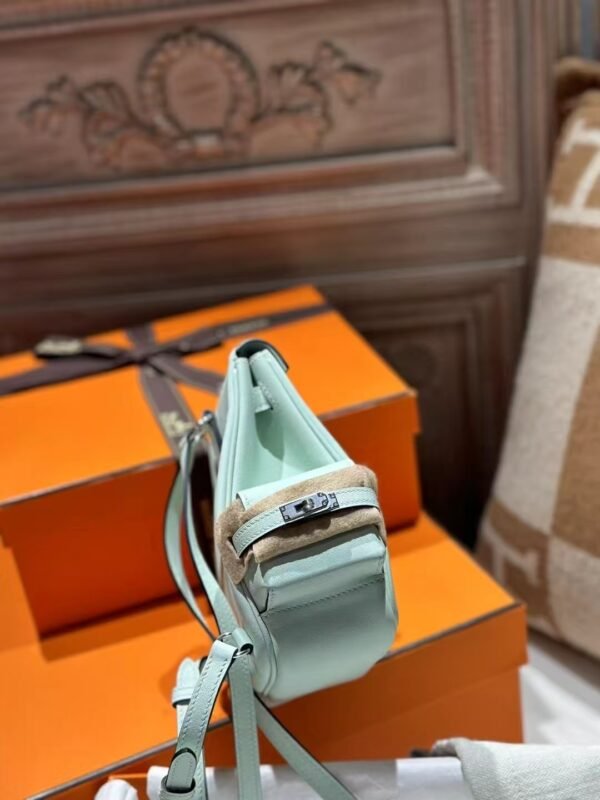 DDMode Kelly Jump Backpack 025 New Color N3 Vert Pepermint Swift Leather PHW