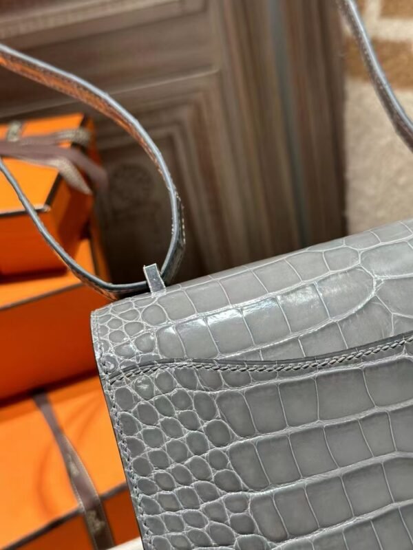 DDMode Constance 19CM Shiny Crocodile 0V Gris Ciment SHW