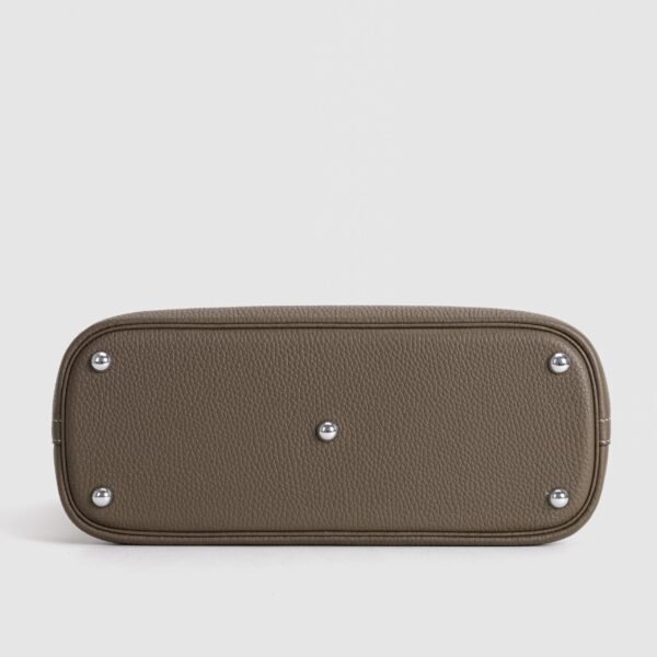 DDMode Bolide 31CM CK18 Etoupe Clemence Leather PHW Hardware 02 DDMode Bolide 31CM CK18 Etoupe Clemence Leather PHW Hardware