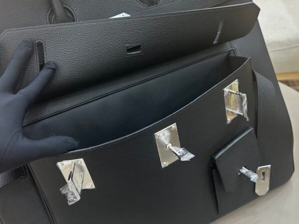 DDMode Hac 50 Multi Pocket CK89 Black Togo Leather GHW